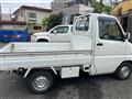 2005 Mitsubishi Minicab Truck