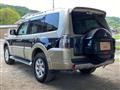 2010 Mitsubishi Pajero