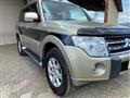 2010 Mitsubishi Pajero