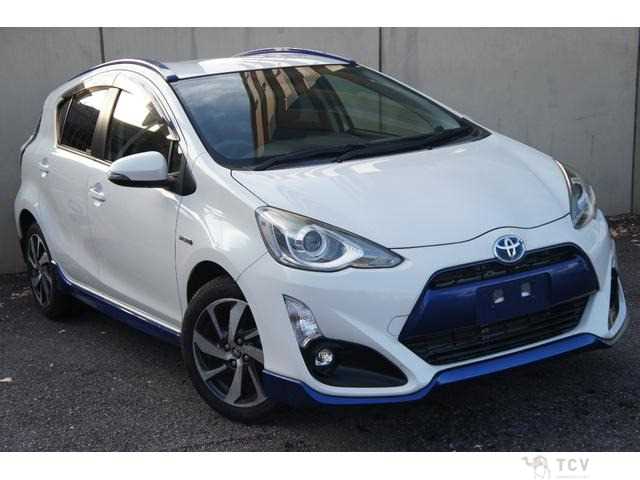 2015 Toyota AQUA