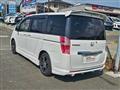 2013 Honda Step WGN