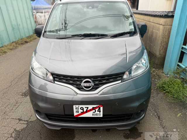 2025 Nissan NV200 VANETTE