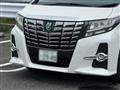2017 Toyota Alphard Hybrid
