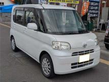 2011 Daihatsu Tanto
