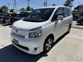 2008 Toyota Voxy