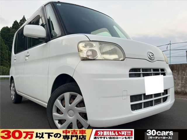 2011 Daihatsu Tanto