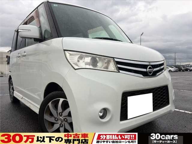 2013 Nissan ROOX