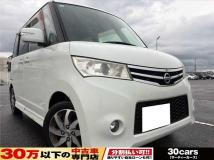 2013 Nissan ROOX
