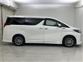 2021 Toyota Alphard Hybrid