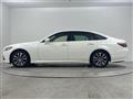 2020 Toyota Crown Hybrid