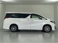 2016 Toyota Alphard Hybrid