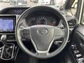 2017 Toyota Voxy