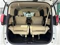 2016 Toyota Alphard