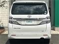 2013 Toyota Vellfire