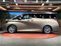 2025 Toyota Alphard Hybrid
