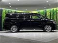 2022 Toyota Vellfire