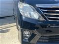 2013 Toyota Alphard