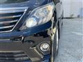 2013 Toyota Alphard