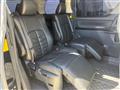 2013 Toyota Alphard