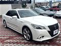 2013 Toyota Crown Hybrid