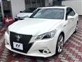 2013 Toyota Crown Hybrid