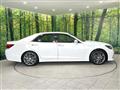 2016 Toyota Crown Hybrid