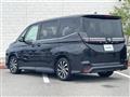2022 Toyota Voxy