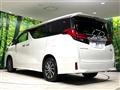 2015 Toyota Alphard Hybrid