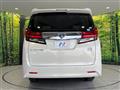 2015 Toyota Alphard Hybrid