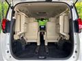 2015 Toyota Alphard Hybrid