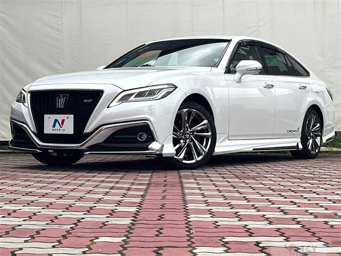 2021 Toyota Crown Hybrid