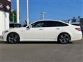 2018 Toyota Crown Hybrid