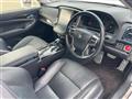 2016 Toyota Crown Athlete Series