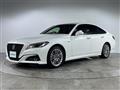2019 Toyota Crown Hybrid