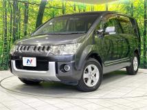 2013 Mitsubishi Delica D5