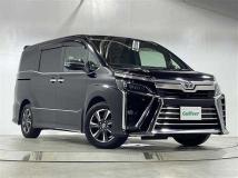 2020 Toyota Voxy