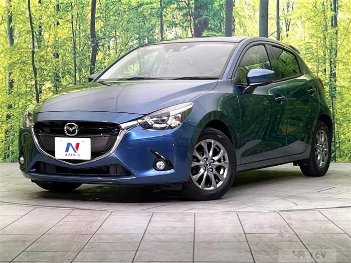2016 Mazda Demio