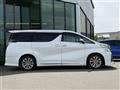 2016 Toyota Vellfire