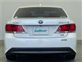 2015 Toyota Crown Hybrid