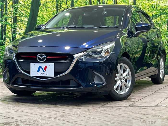 2016 Mazda Demio