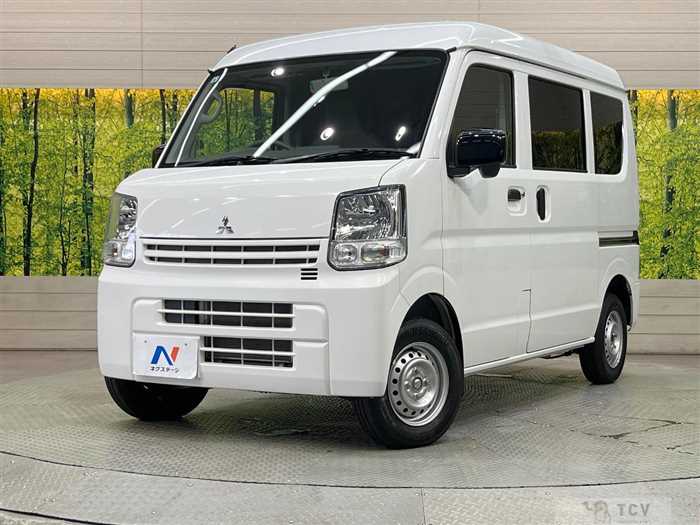 2022 Mitsubishi Minicab Van