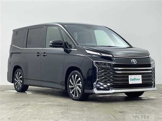 2025 Toyota Voxy