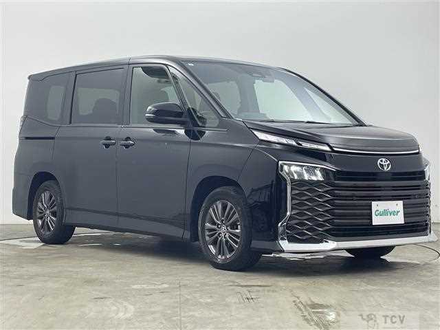 2023 Toyota Voxy