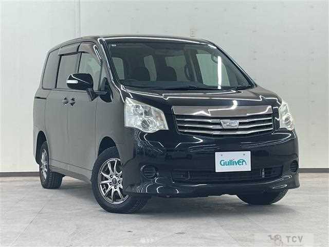 2013 Toyota Noah