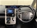 2013 Toyota Noah