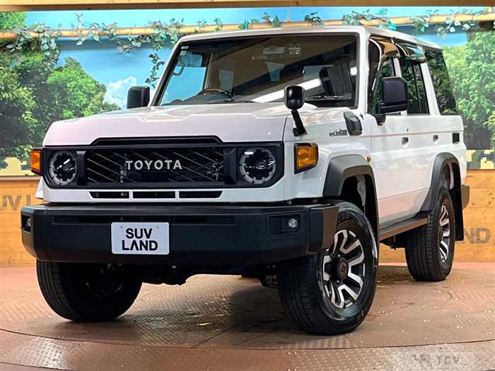 2025 Toyota Landcruiser 70