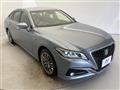 2018 Toyota Crown Hybrid