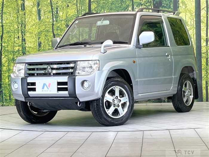 2011 Mitsubishi Pajero Mini