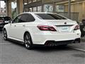 2018 Toyota Crown Hybrid