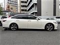 2018 Toyota Crown Hybrid